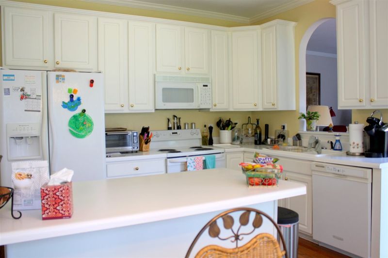 2341 Bolingbrook Ln, Raleigh, NC 27613