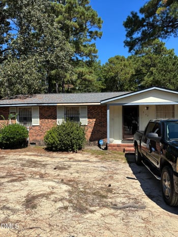 2342 Lake Ave, Fayetteville, NC 28301