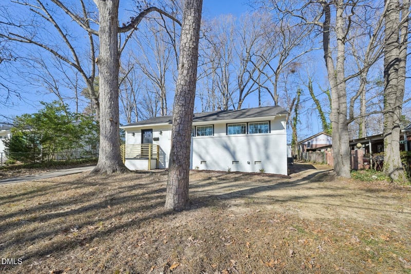 2343 Derby Dr, Raleigh, NC 27610