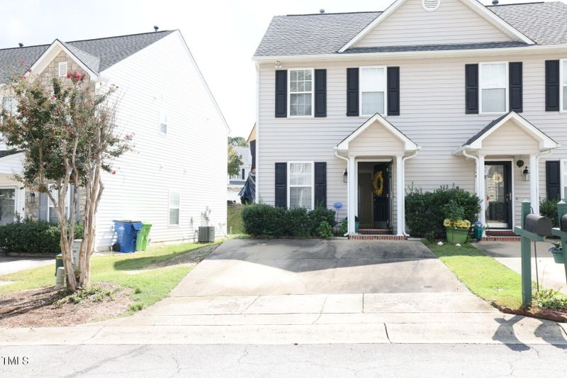 2344 Bay Harbor Dr, Raleigh, NC 27604