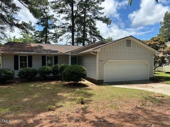 2344 Ravenhill Dr, Raleigh, NC 27615