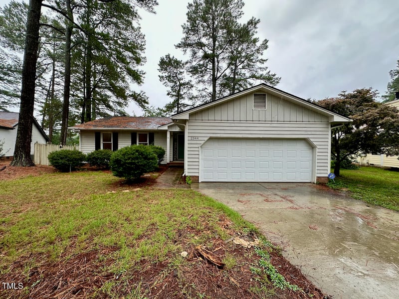 2344 Ravenhill Dr, Raleigh, NC 27615
