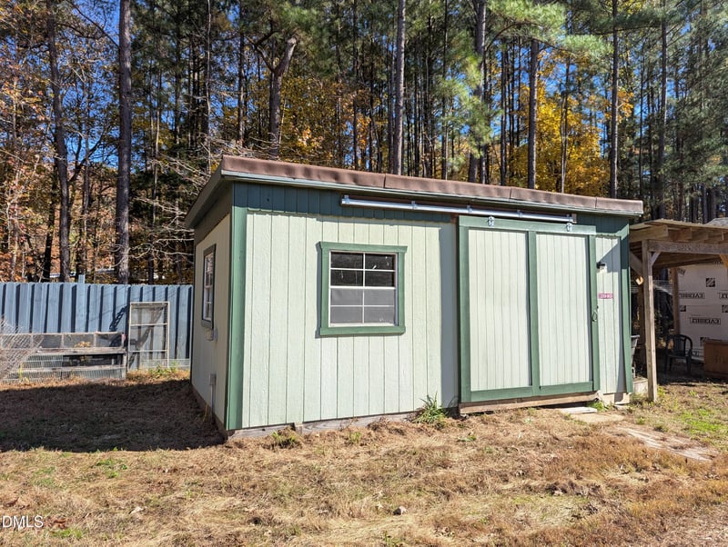 2345 Honeypot Ln, Chapel Hill, NC 27516