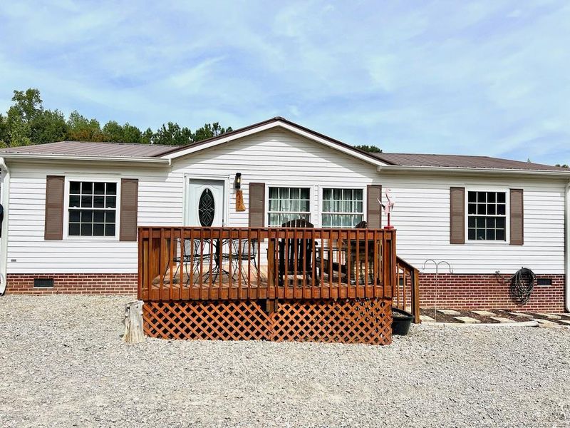 2347 Blackstone Rd, Sanford, NC 27330