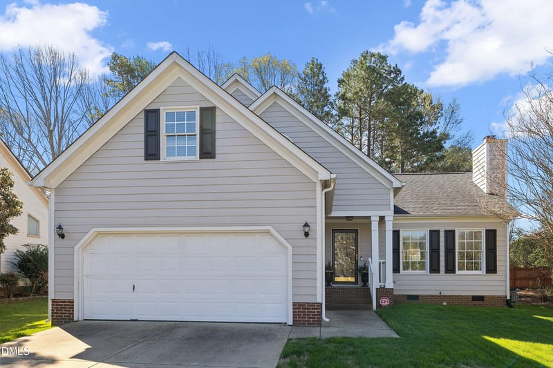 2349 Kendricks Ct, Raleigh, NC 27613