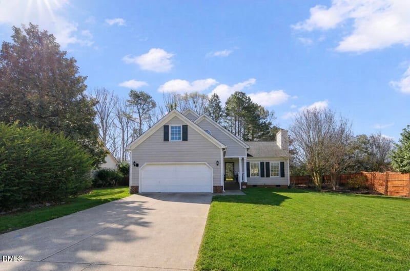 2349 Kendricks Ct, Raleigh, NC 27613