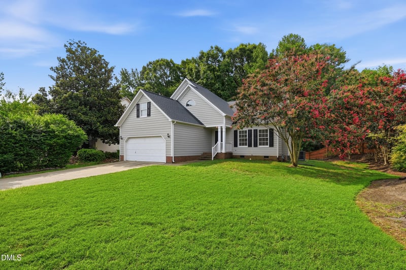 2349 Kendricks Ct, Raleigh, NC 27613