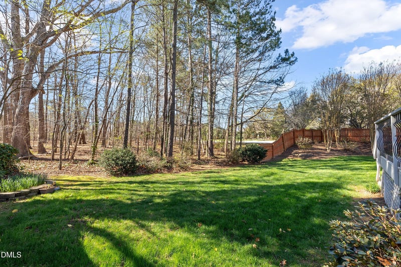 2349 Kendricks Ct, Raleigh, NC 27613