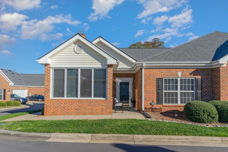 235 Baines Ct #235, Cary, NC 27511