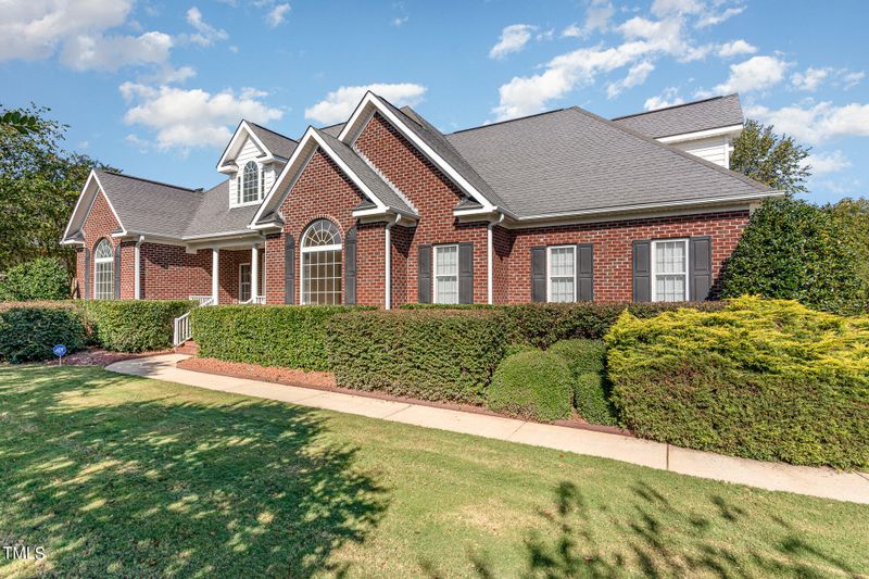 235 Bayhill Dr, Smithfield, NC 27577