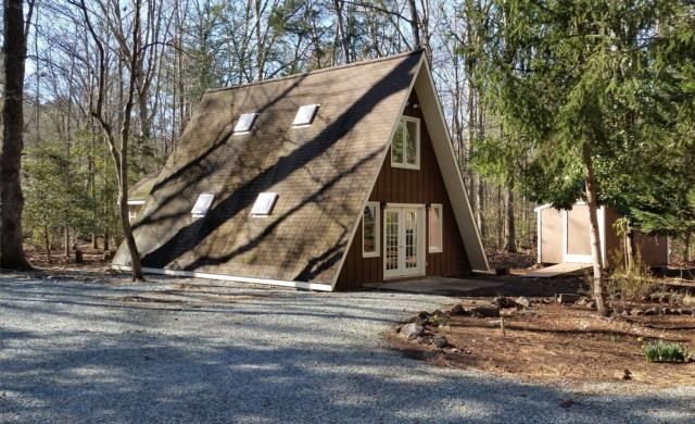 235 Box Turtle Trl, Chapel Hill, NC 27516