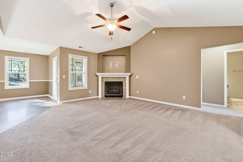 235 Highcroft Cir, Benson, NC 27504