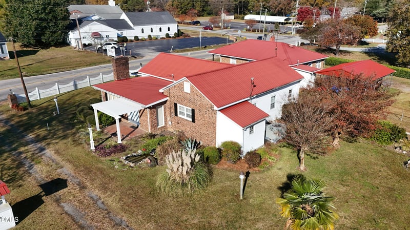 235 Iris Bryant Rd, Erwin, NC 28339