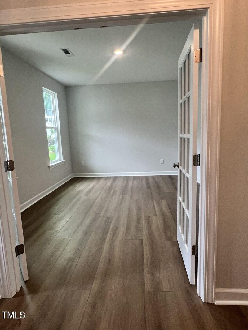 235 N Maple Walk Dr #220, Garner, NC 27529