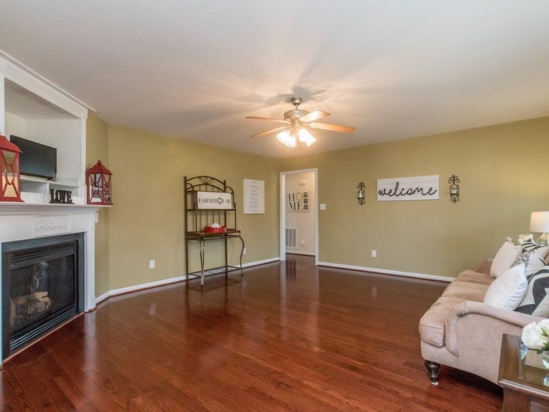 235 Snowberry Ln, Smithfield, NC 27577