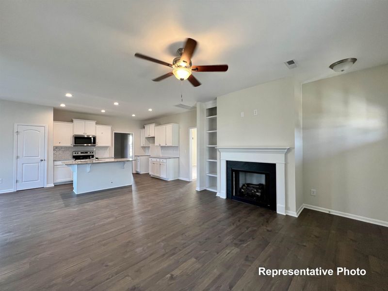 235 Springtooth Dr, Zebulon, NC 27597