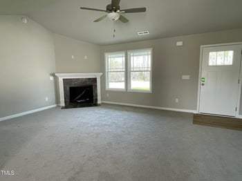 235 Starry Sky Dr, Benson, NC 27504