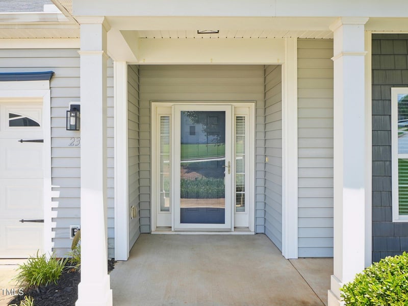 235 Sugarberry Ln, Clayton, NC 27527