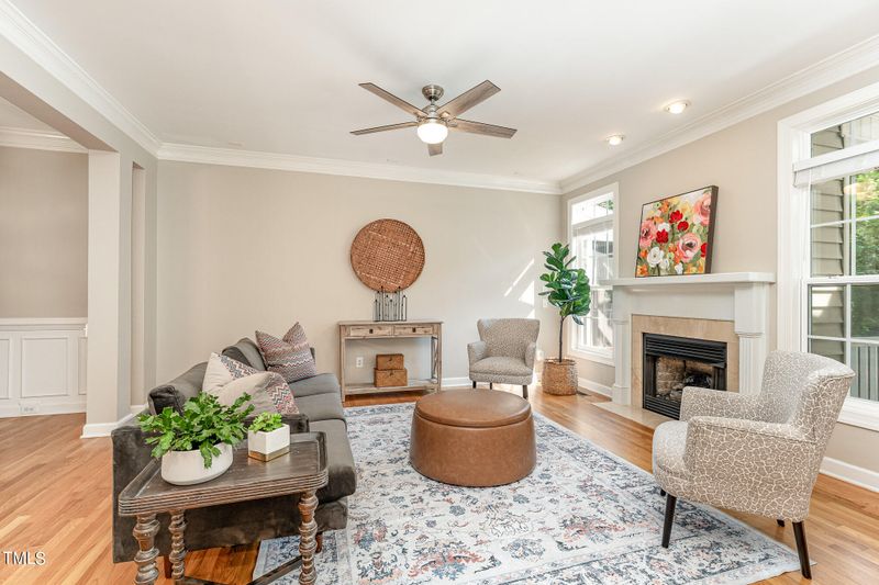 235 Towne Ridge Ln, Chapel Hill, NC 27516