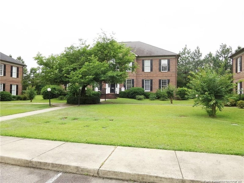 235 Westlake Rd, Fayetteville, NC 28314