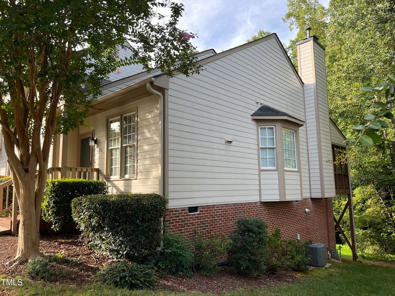 235 Windbyrne Dr, Cary, NC 27513