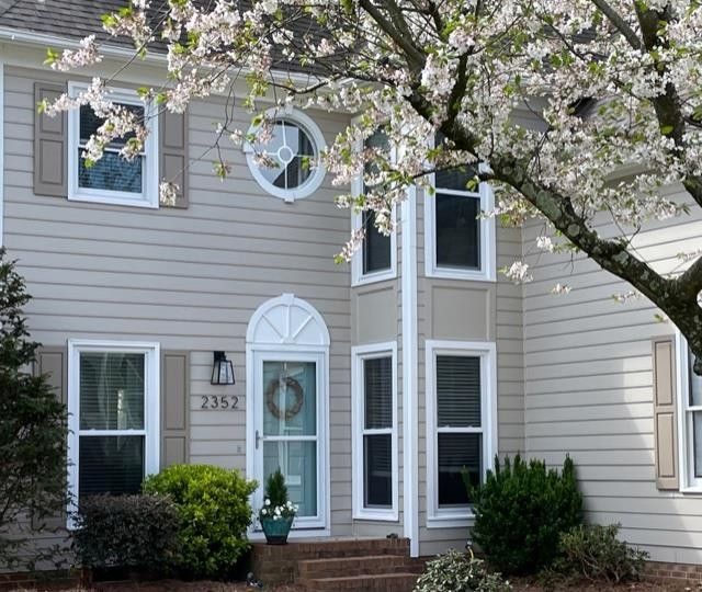 2352 Declaration Dr, Raleigh, NC 27615