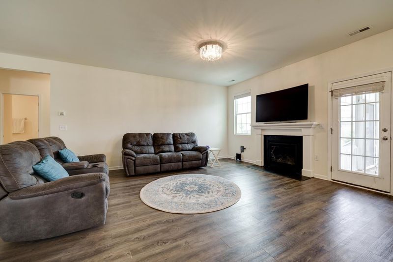 2352 Longmont Dr, Wake Forest, NC 27587