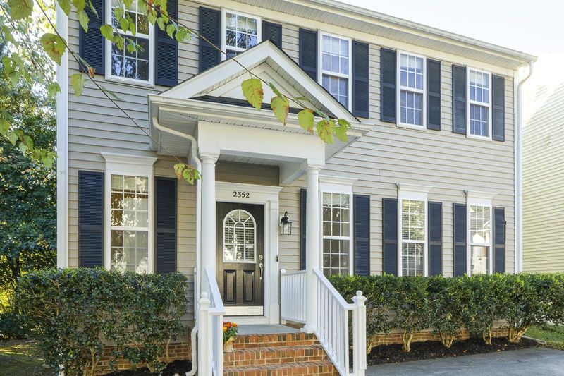 2352 Sapphire Valley Dr, Raleigh, NC 27604