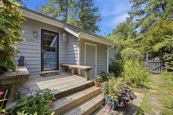 2356 Ravenhill Dr, Raleigh, NC 27615