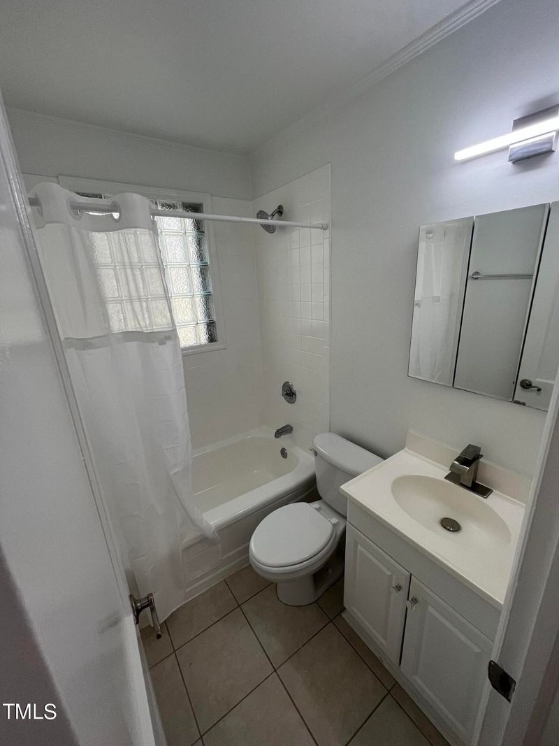 2357 Bernard St, Raleigh, NC 27608