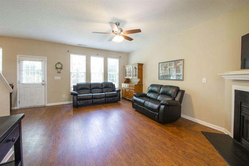 2357 Sapphire Valley Dr, Raleigh, NC 27604