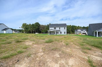 236 Abingdon Farms Dr, Selma, NC 27576