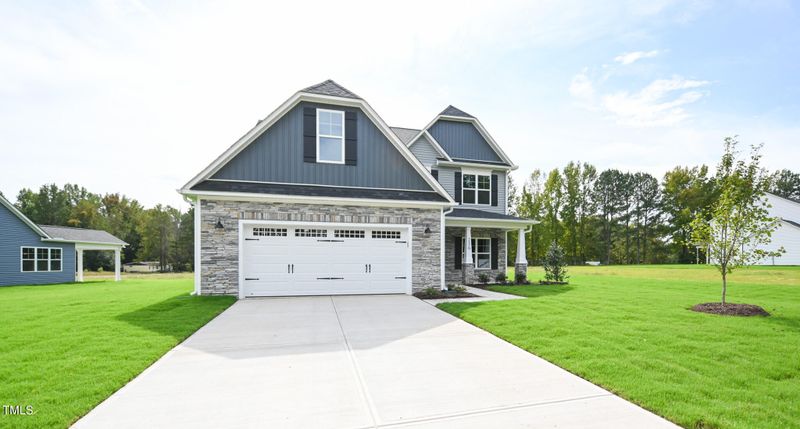 236 Abingdon Farms Dr, Selma, NC 27576