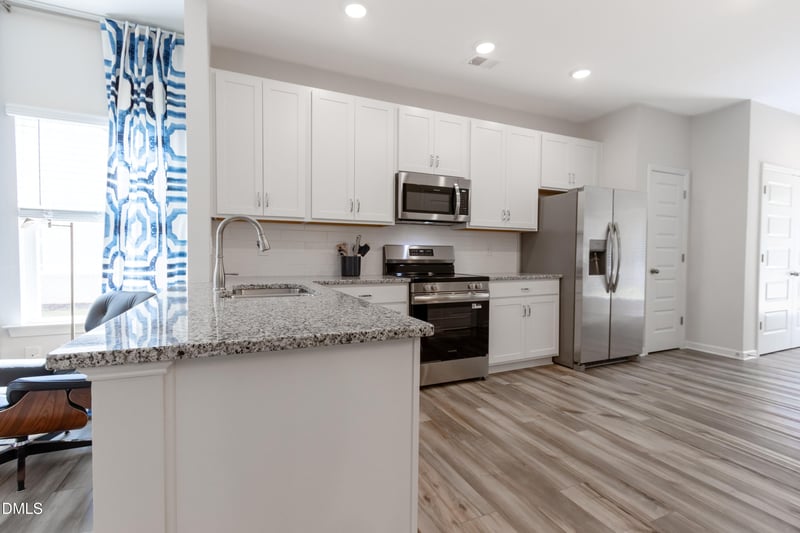 236 Courtside Dr, Dunn, NC 28334