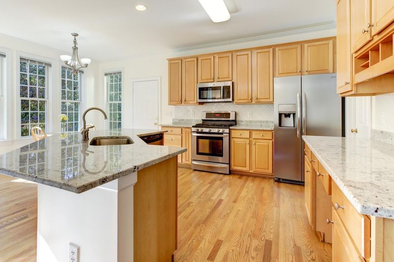 236 Dutch Hill Rd, Holly Springs, NC 27540