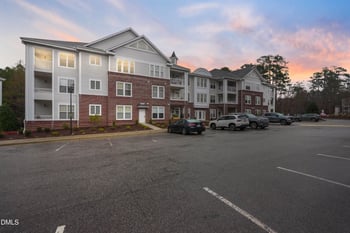 236 Eyam Hall Ln, Apex, NC 27502