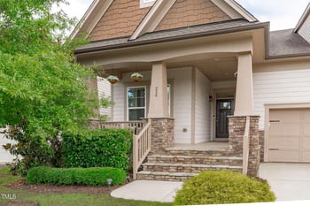 236 Lucky Ribbon Ln, Holly Springs, NC 27540