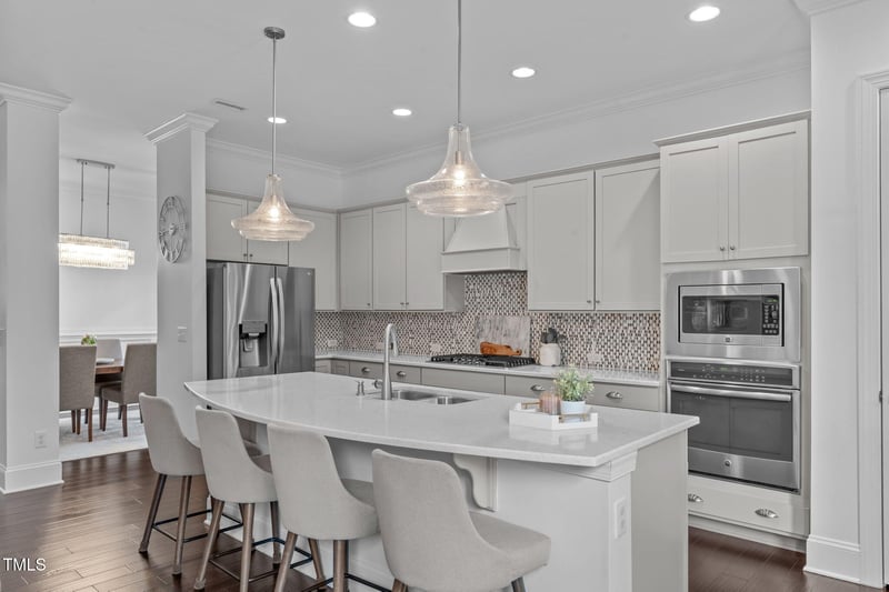 236 Lucky Ribbon Ln, Holly Springs, NC 27540