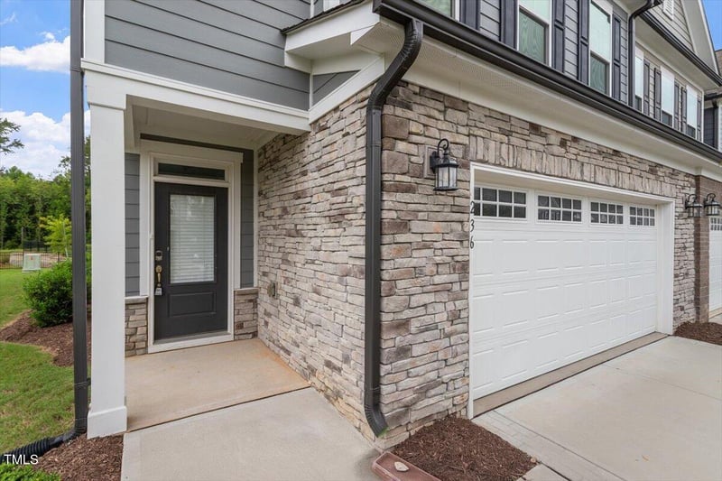 236 Luftee Ln, Holly Springs, NC 27540