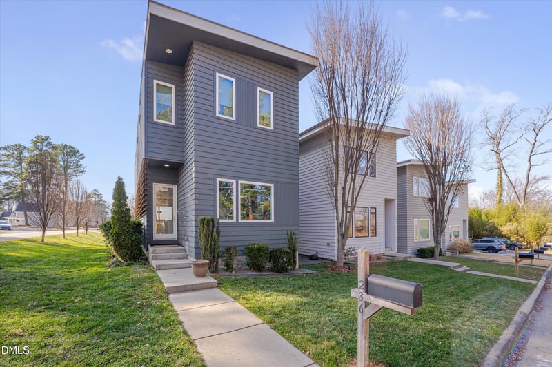 236 Powell Dr, Raleigh, NC 27606