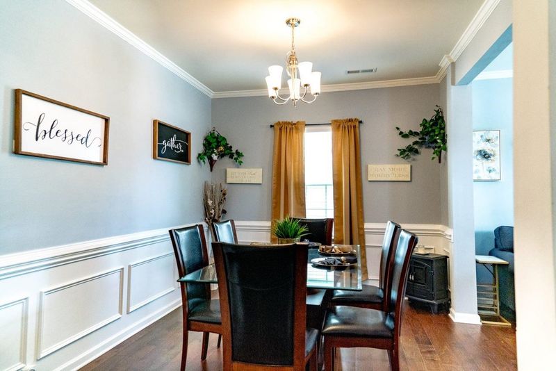 236 Sapphire Rd, Burlington, NC 27215