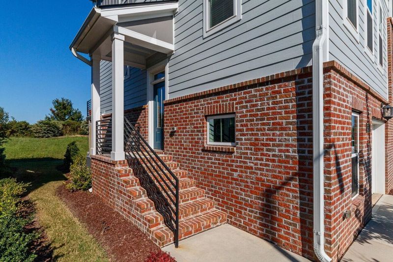 236 Skymont Dr, Holly Springs, NC 27540