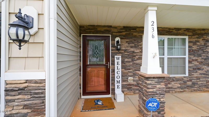 236 Solstice Dr, Haw River, NC 27258