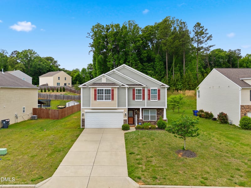 236 Solstice Dr, Haw River, NC 27258