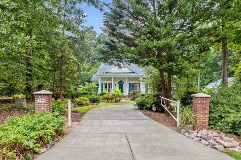 236 Stillwood Dr, Wake Forest, NC 27587