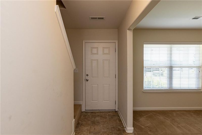 236 Thistle Downs Dr, Burlington, NC 27215