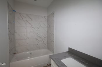 2365 Englemann Dr Lot 129, Apex, NC 27502