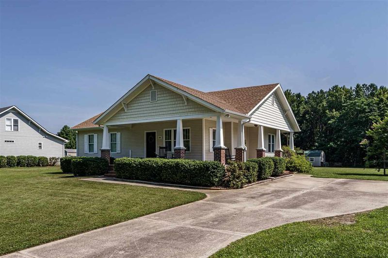 2366 Earpsboro Rd, Zebulon, NC 27597