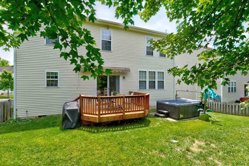 2367 Spruce Shadows Ln, Raleigh, NC 27614
