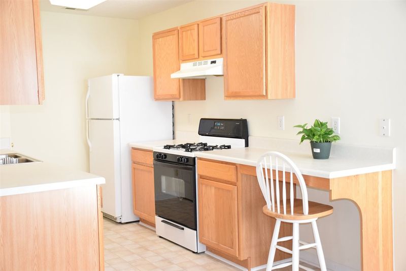 237 Adefield Ln, Holly Springs, NC 27540